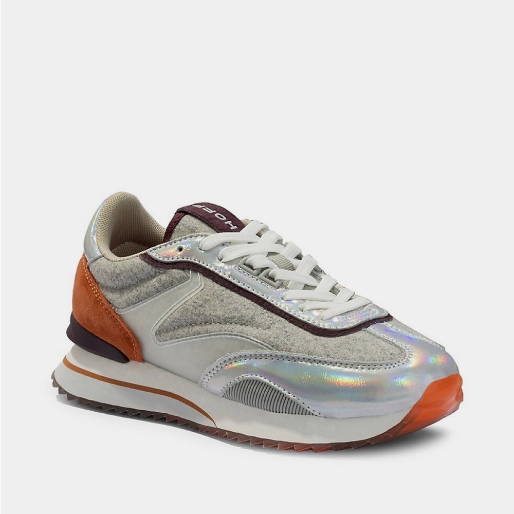 Hoff Women’s size 6 sneakers